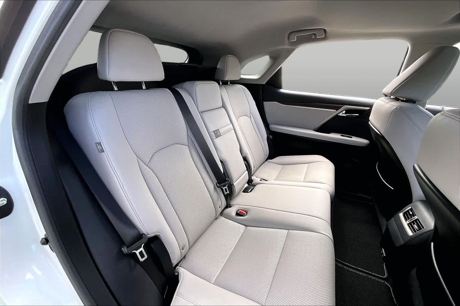 Used 2022 Eminent White Pearl Lexus  image 21
