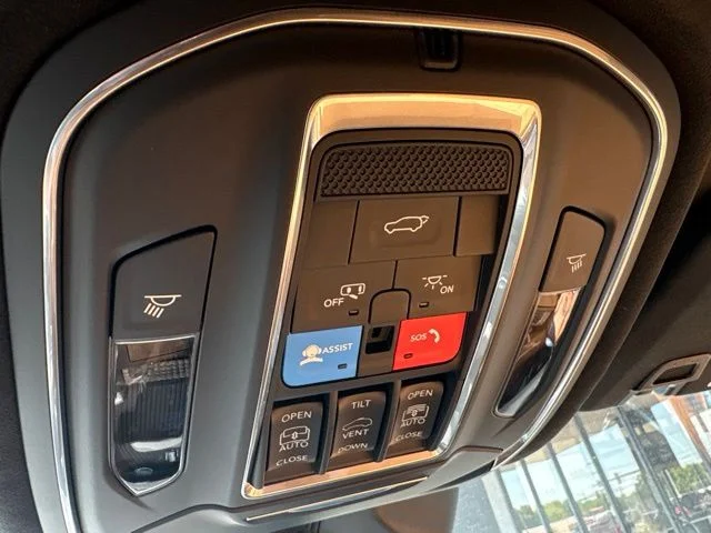 New 2027 White/off-white Jeep Summit image 18