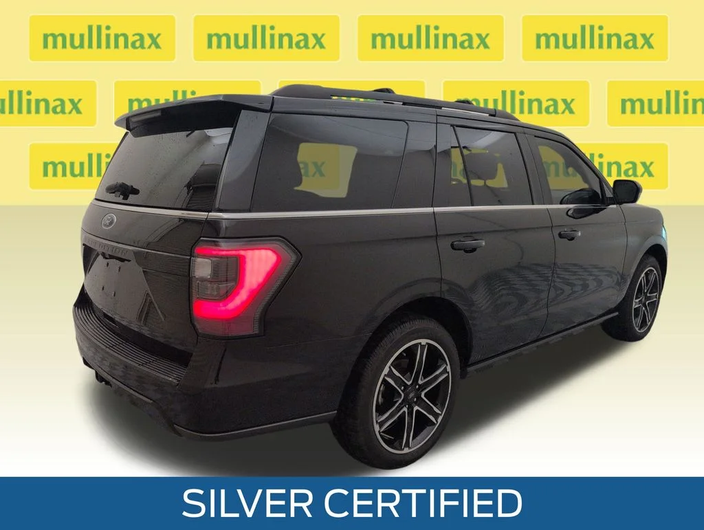 Used 2019 Black Ford Limited image 3