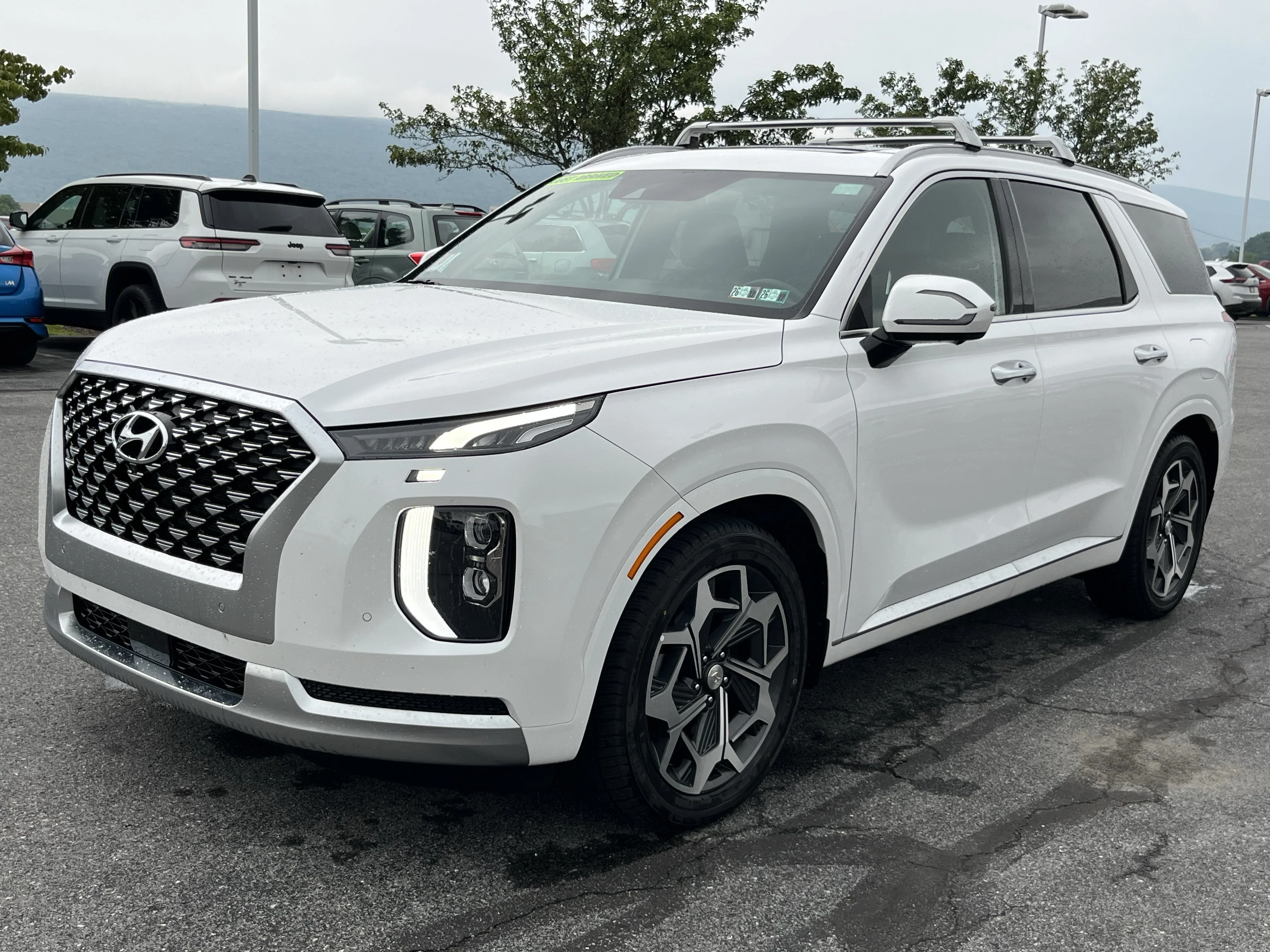 Used 2021 White Hyundai Calligraphy image 12
