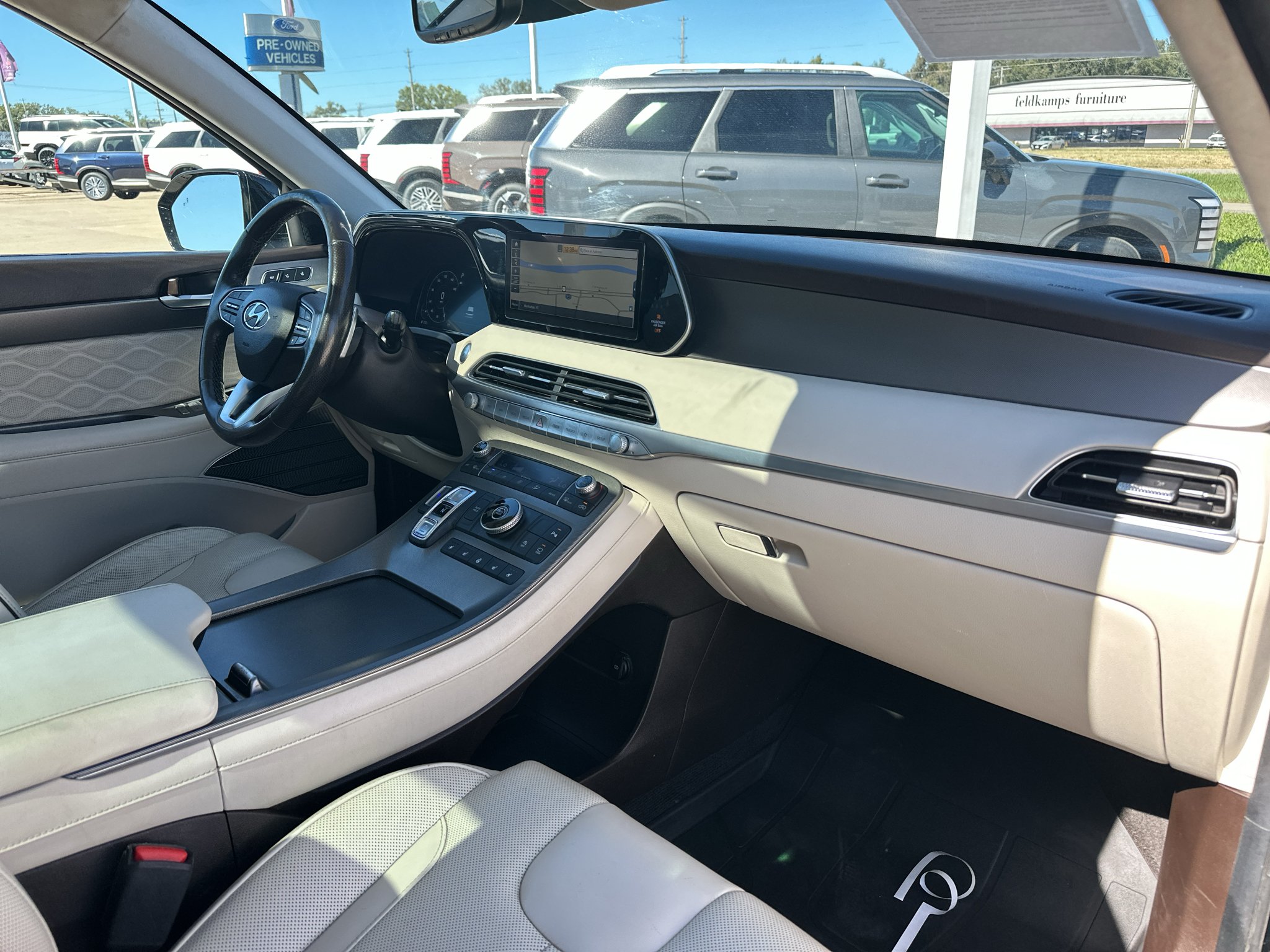 Used 2020 Becketts Black Hyundai Limited image 5