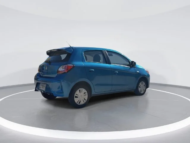 Used 2024  Mitsubishi  image 8