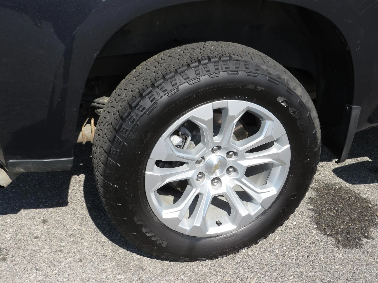Used 2023 Dark Ash Metallic Chevrolet LTZ image 9
