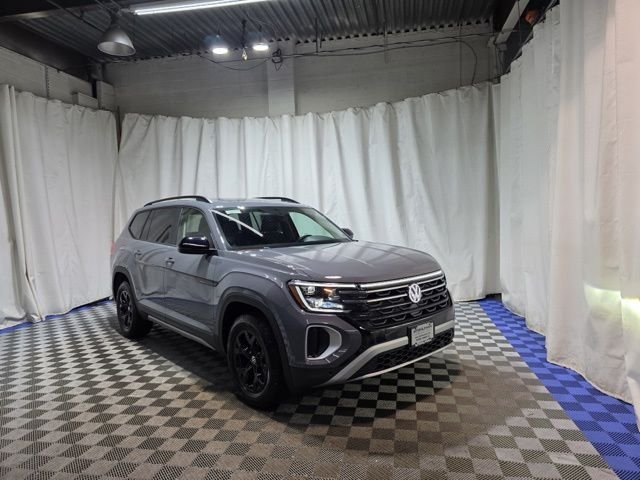 New 2026 Volkswagen Atlas 2.0T Peak Edition 4D Sport Utility in