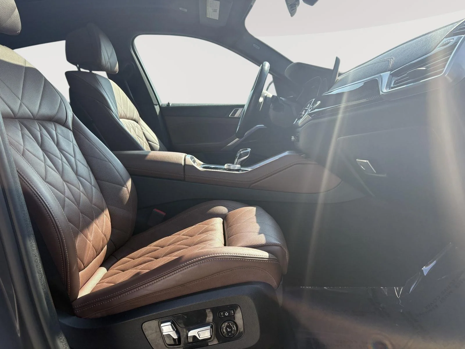 Used 2023 Gray BMW M50i image 10