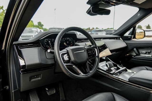 2025 Land Rover Range Rover Sport 3