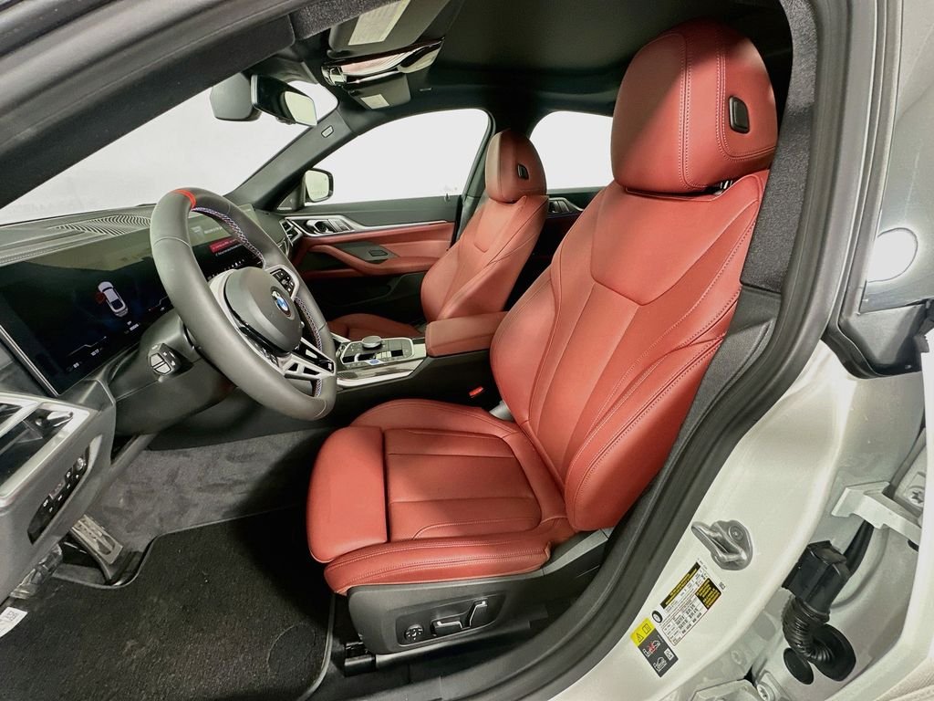 New 2026 White Metallic BMW M60 image 16