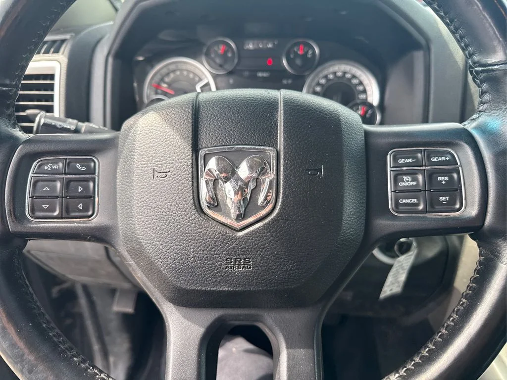 Used 2018 Brilliant Black Crystal Pearlcoat Ram Big Horn image 14