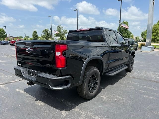 Used 2024 Black Chevrolet ZR2 image 6