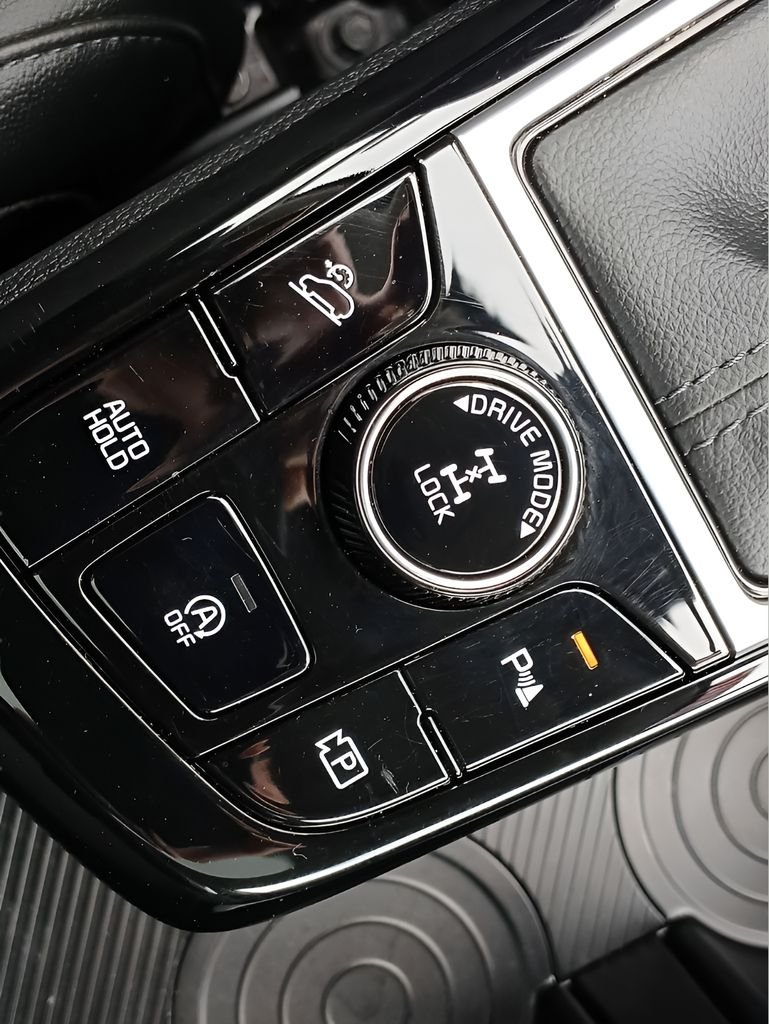 Used 2024 Black Kia SX-Prestige image 23