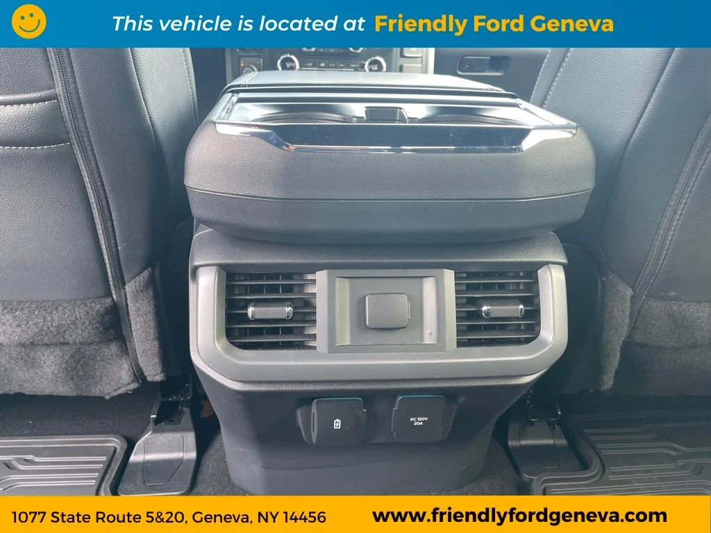 Used 2025 Agate Black Metallic Ford XLT image 70