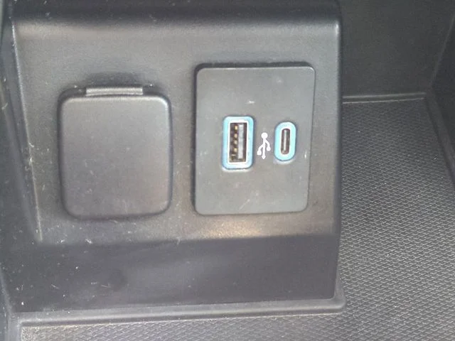 Used 2020 Silver Spruce Metallic Ford ST image 23