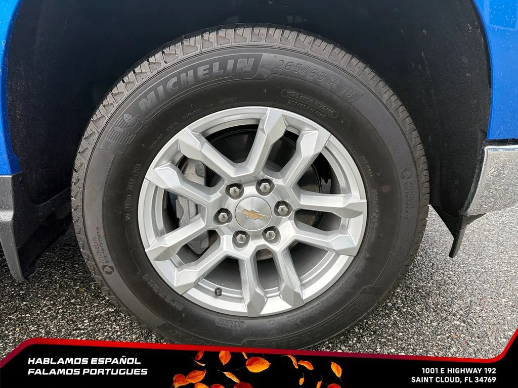 Used 2026 Riptide Blue Metallic Chevrolet LT image 28