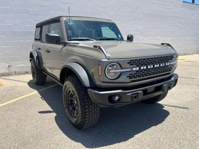 New 2026 Marsh Gray Ford Badlands® image 41
