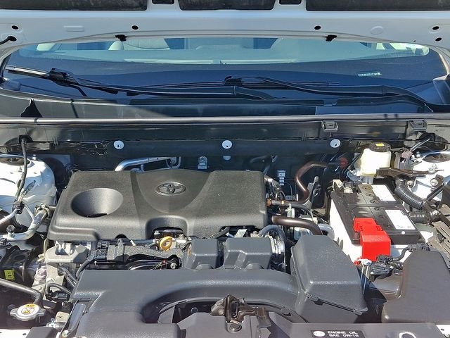 Used 2024 White Toyota XLE image 29