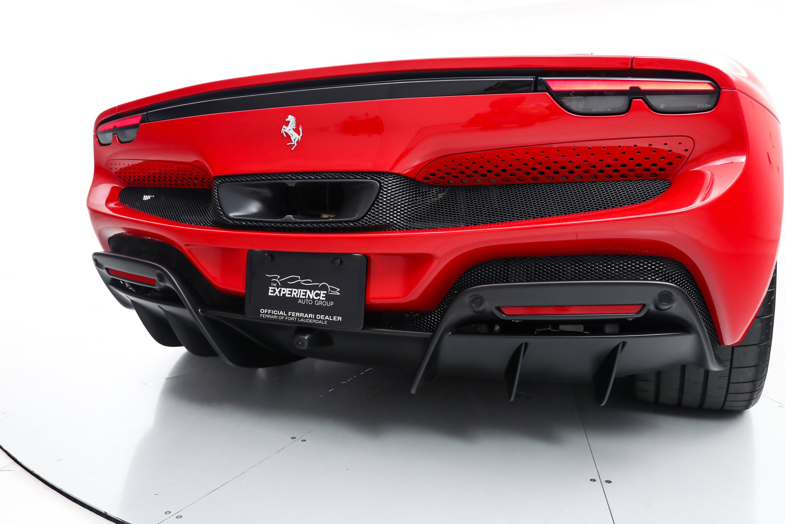 Used 2024 Red Ferrari  image 16
