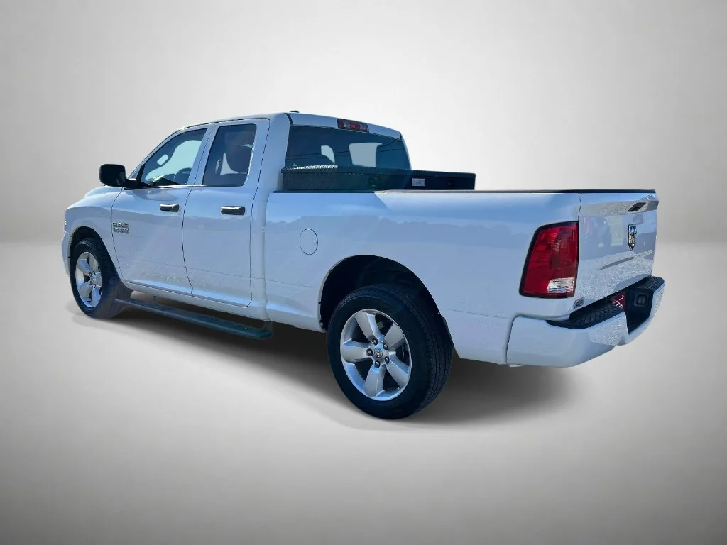 Used 2015 White Ram Express image 5