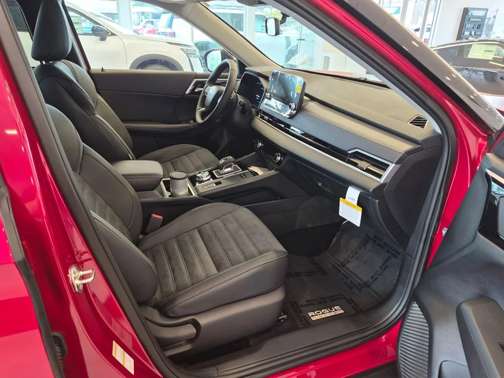 New 2026 Red Nissan SL image 24