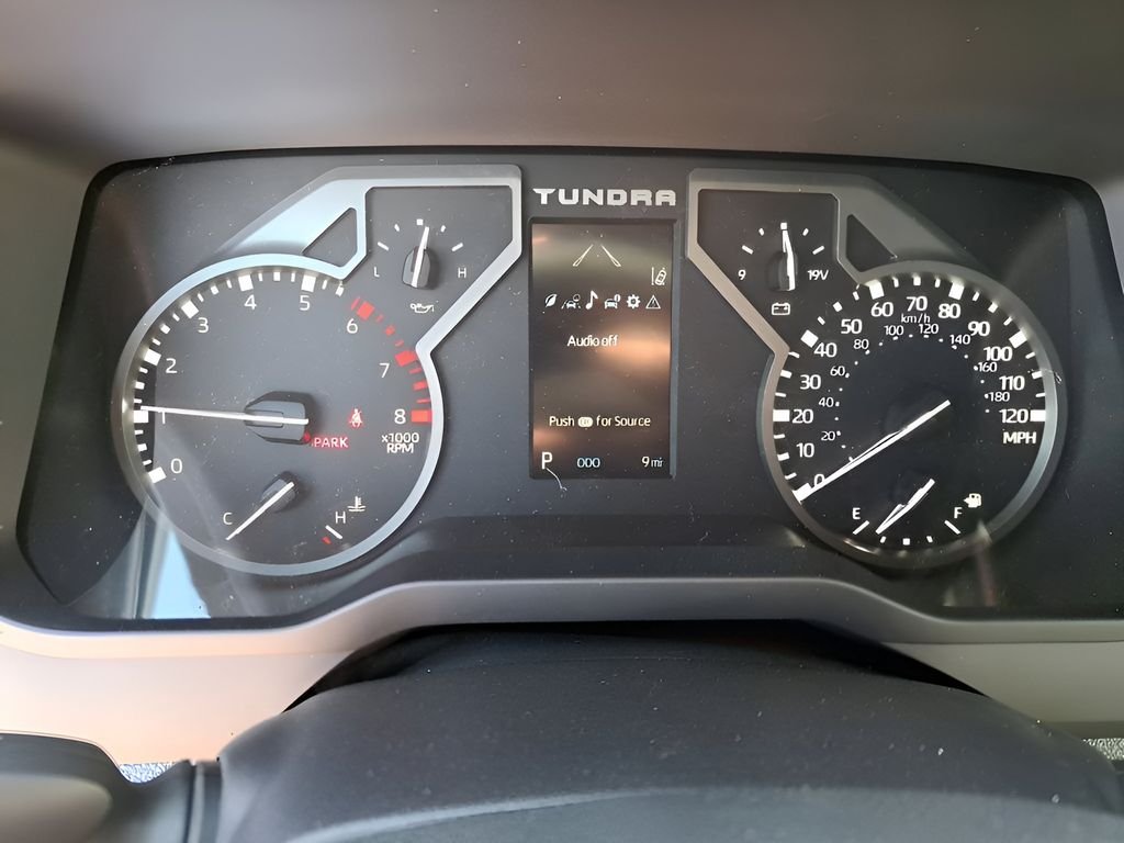 2026 Toyota Tundra SR5 - Photo 18
