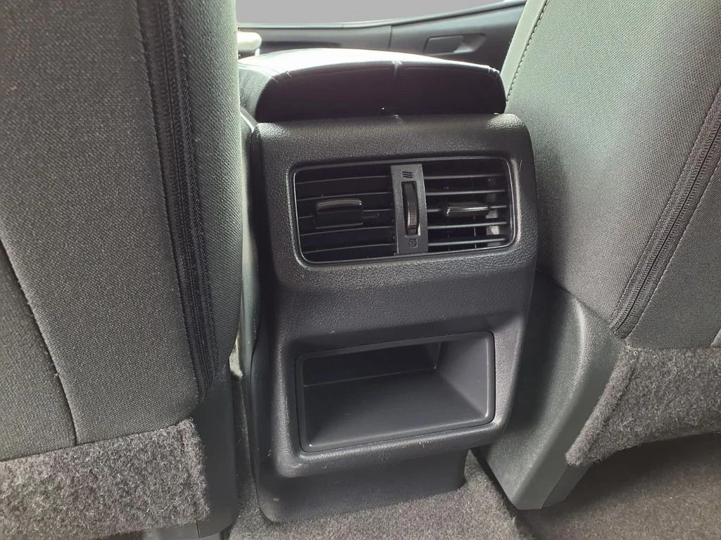 Used 2024 Gray Nissan S image 22