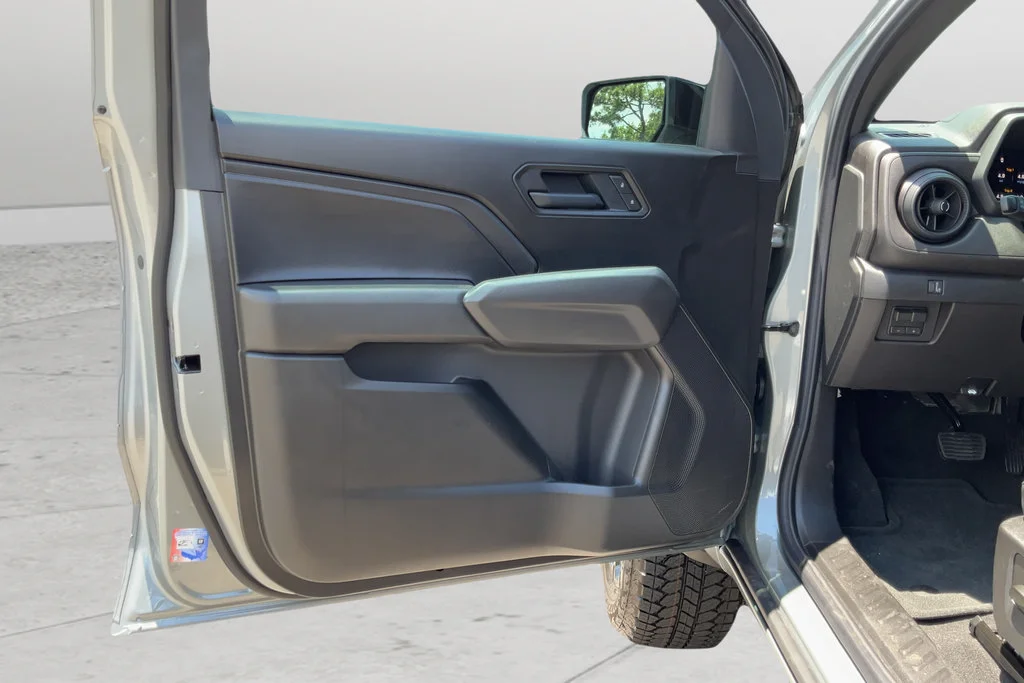 2026 Chevrolet Colorado Trail Boss - Photo 9