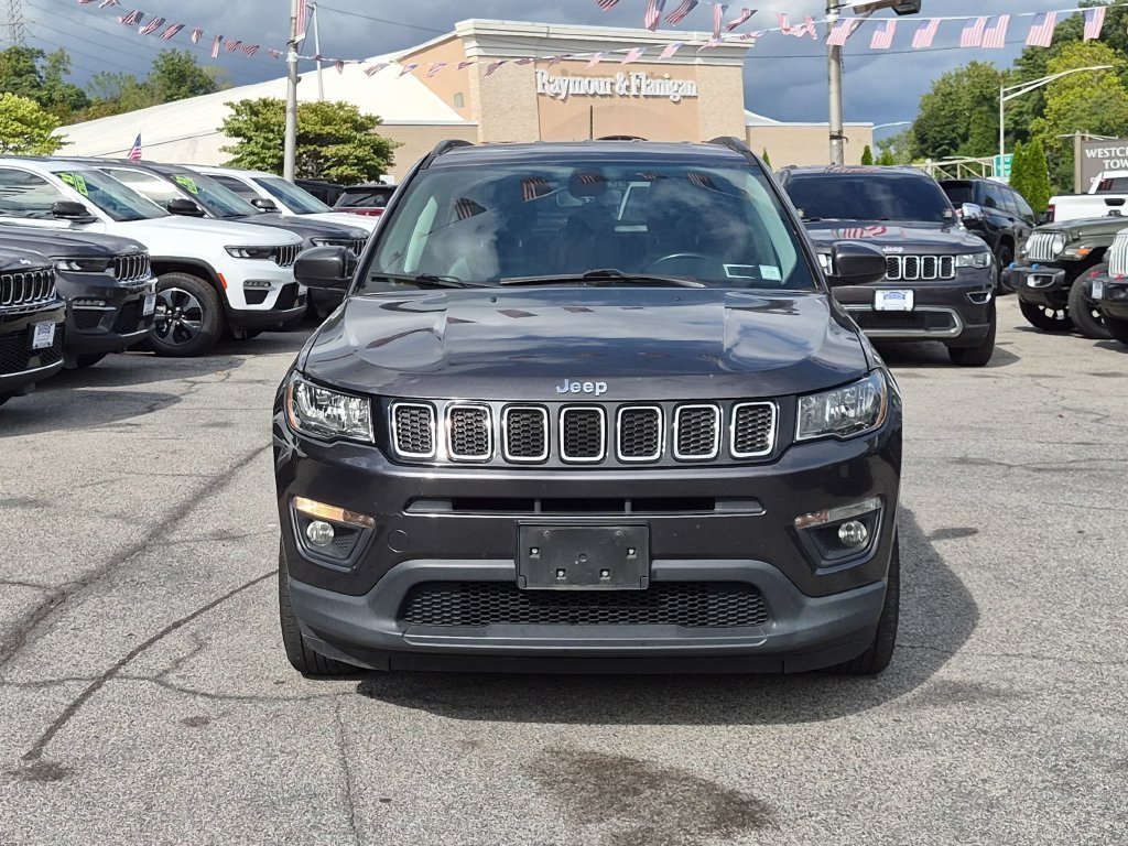 Used 2019 Gray Jeep Latitude image 2