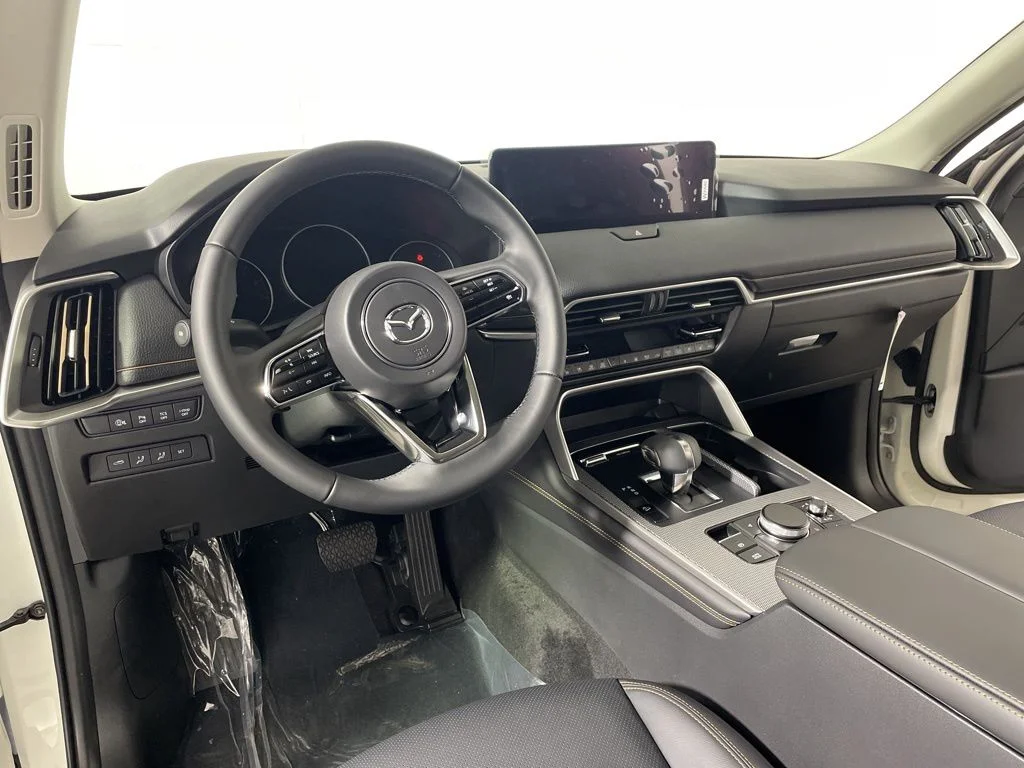 2026 Mazda CX-90 Preferred Package - Photo 8