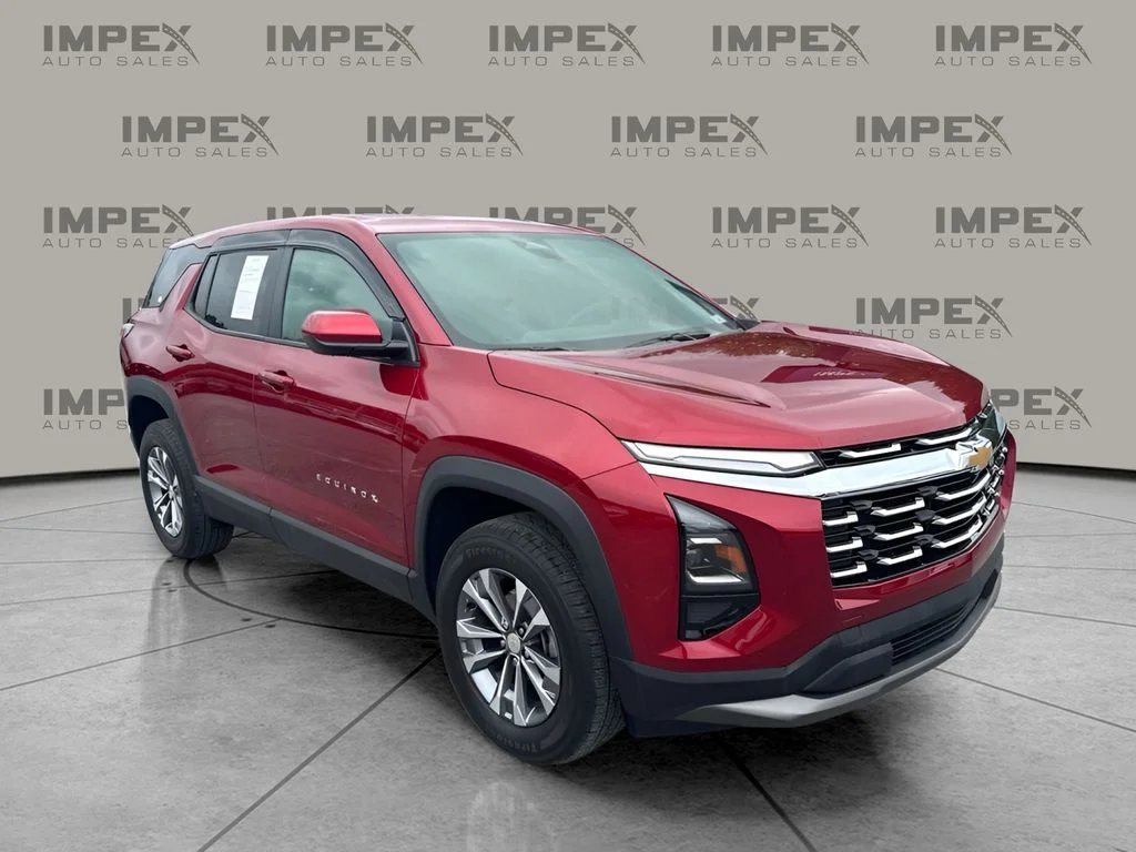 Used 2025 Red Chevrolet LT image 4