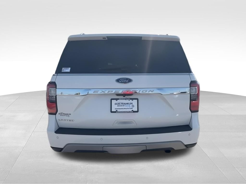 Used 2020 White Ford Limited image 7