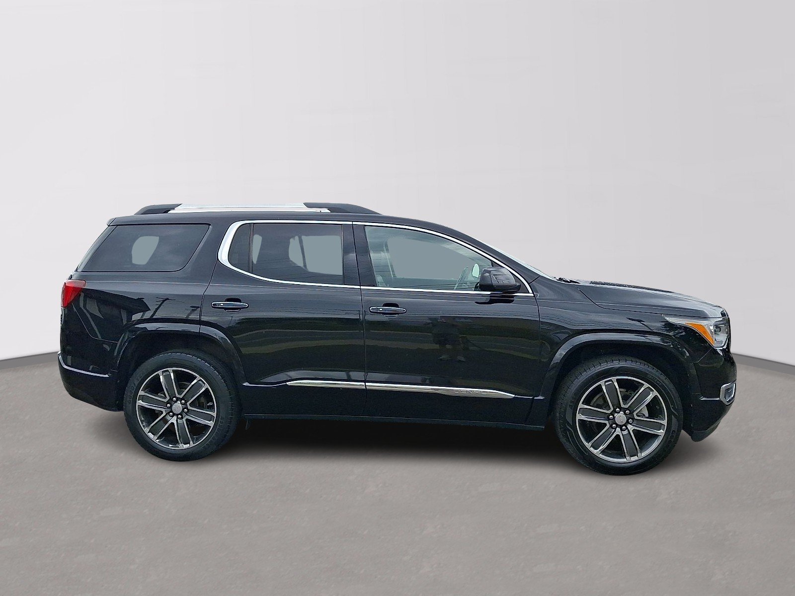 Used 2019 Ebony Twilight Metallic - GB8 GMC Denali image 7