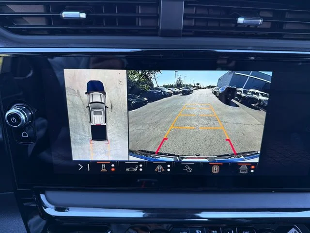 2026 GMC Sierra 1500 AT4X - Photo 13