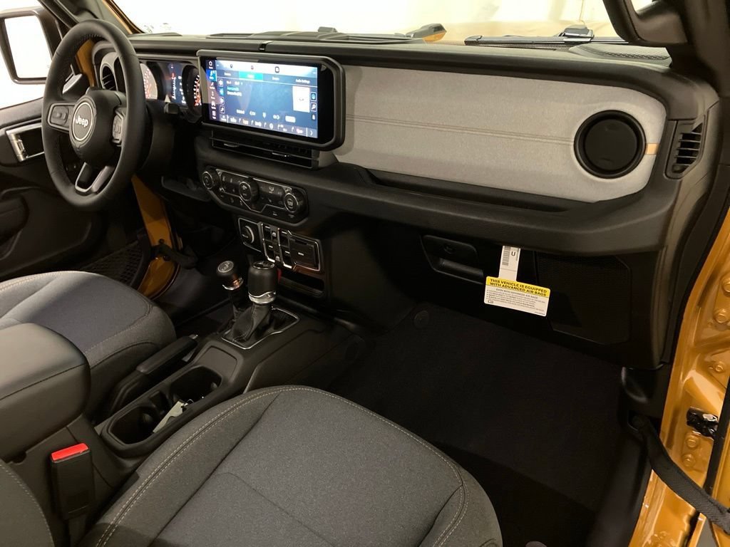 New 2026 Goldilocks Exterior Paint Jeep Sport S image 18