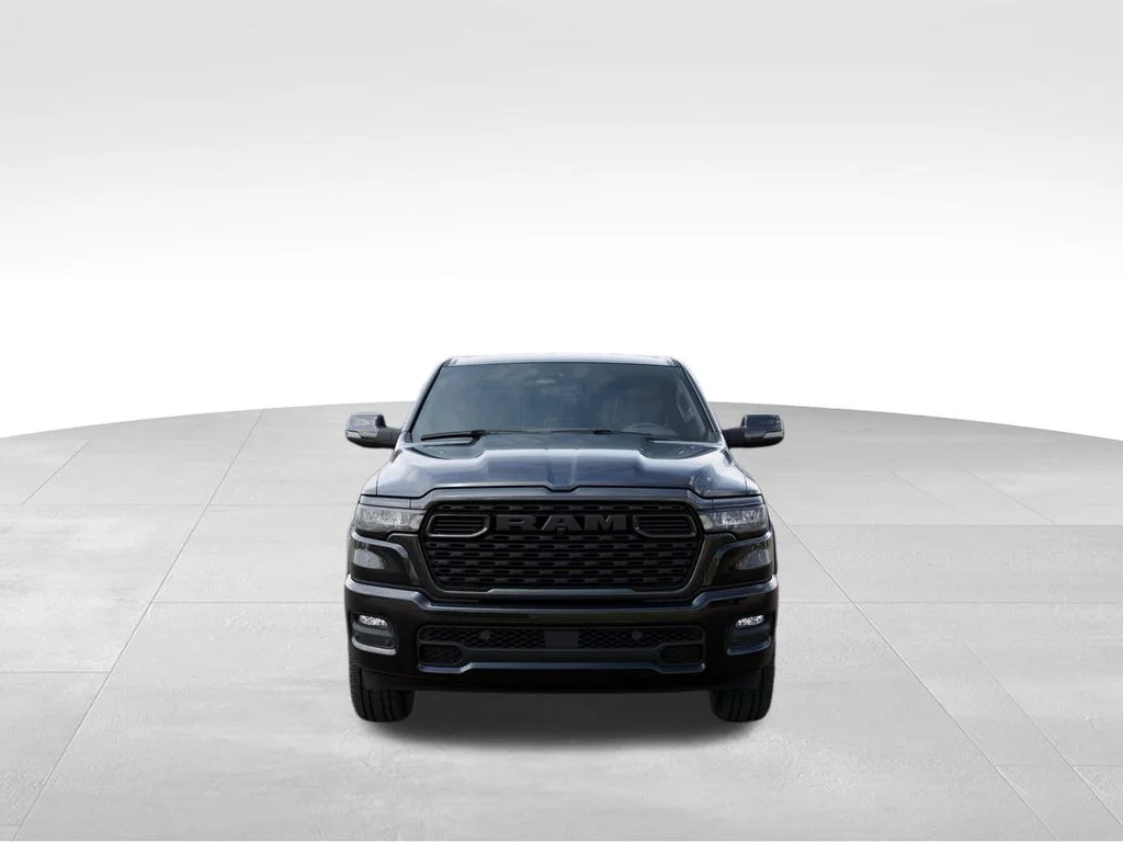New 2026 Diamond Black Crystal Pearl-Coat Exterior Paint RAM Big Horn/Lone Star image 6