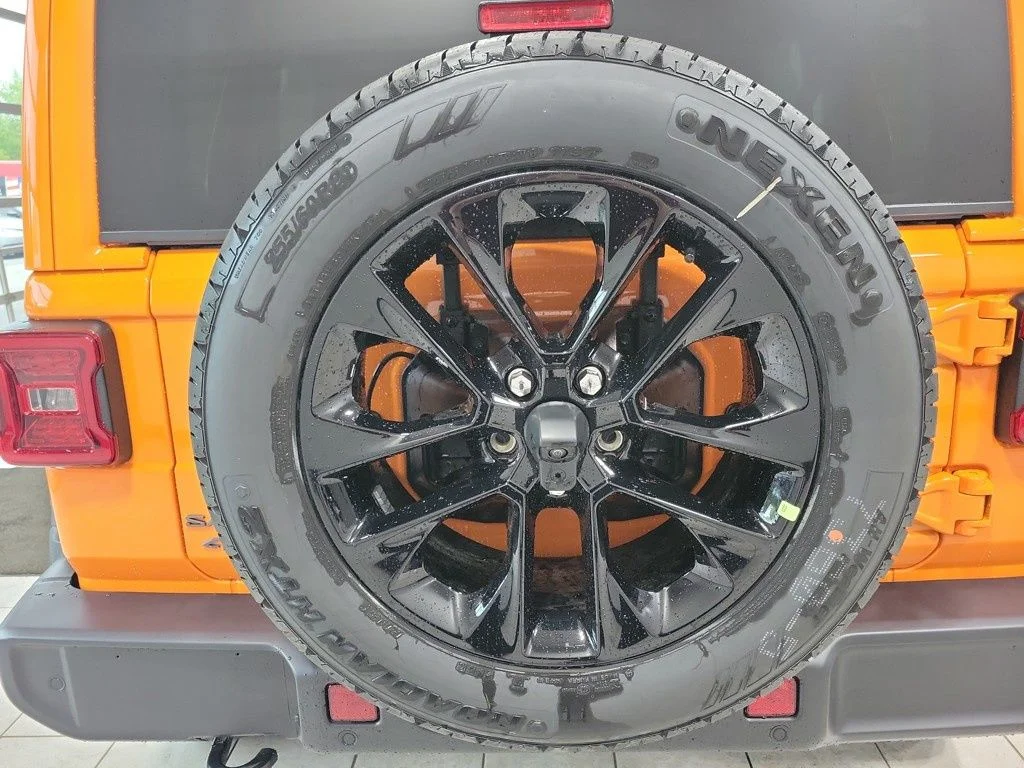 New 2025 Joose Exterior Paint Jeep Sahara 4xe image 30