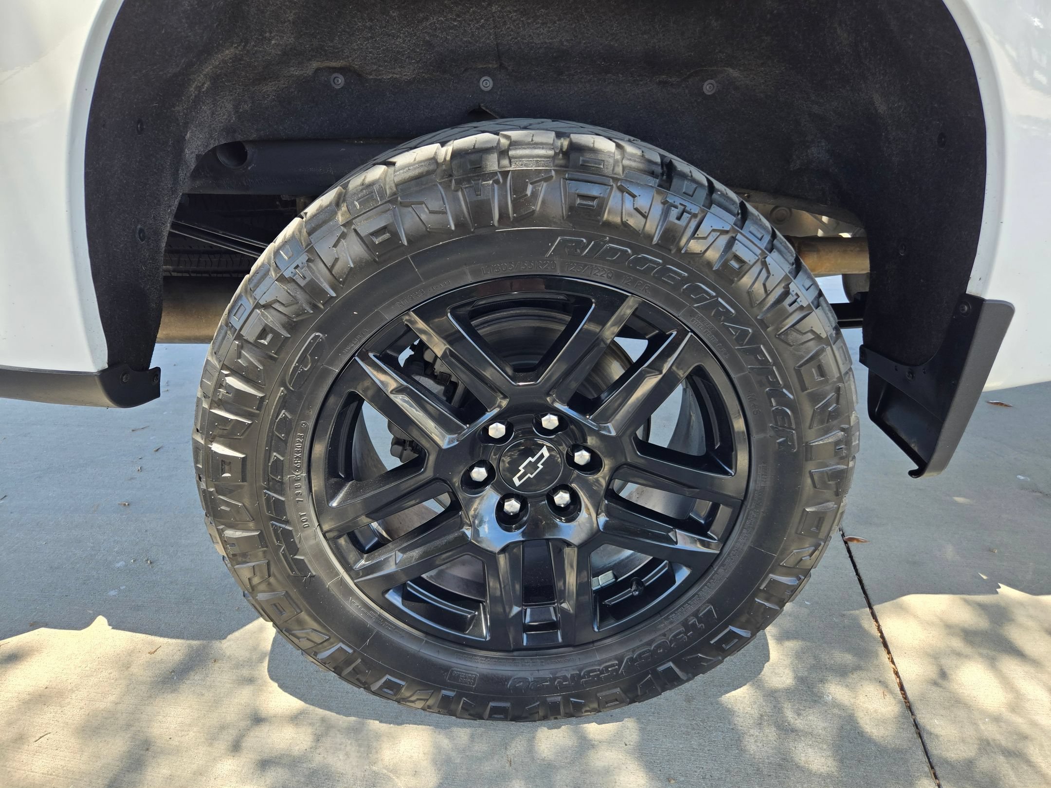 Used 2022 Summit White Chevrolet LT Trail Boss image 26