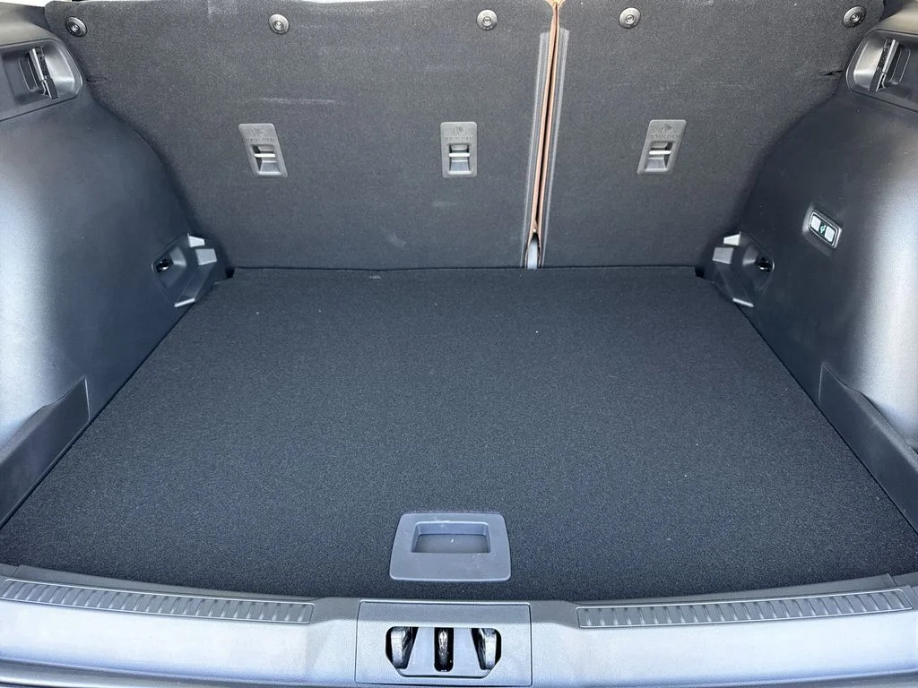 New 2026 Carbonized Gray Metallic Ford Outer Banks® image 18