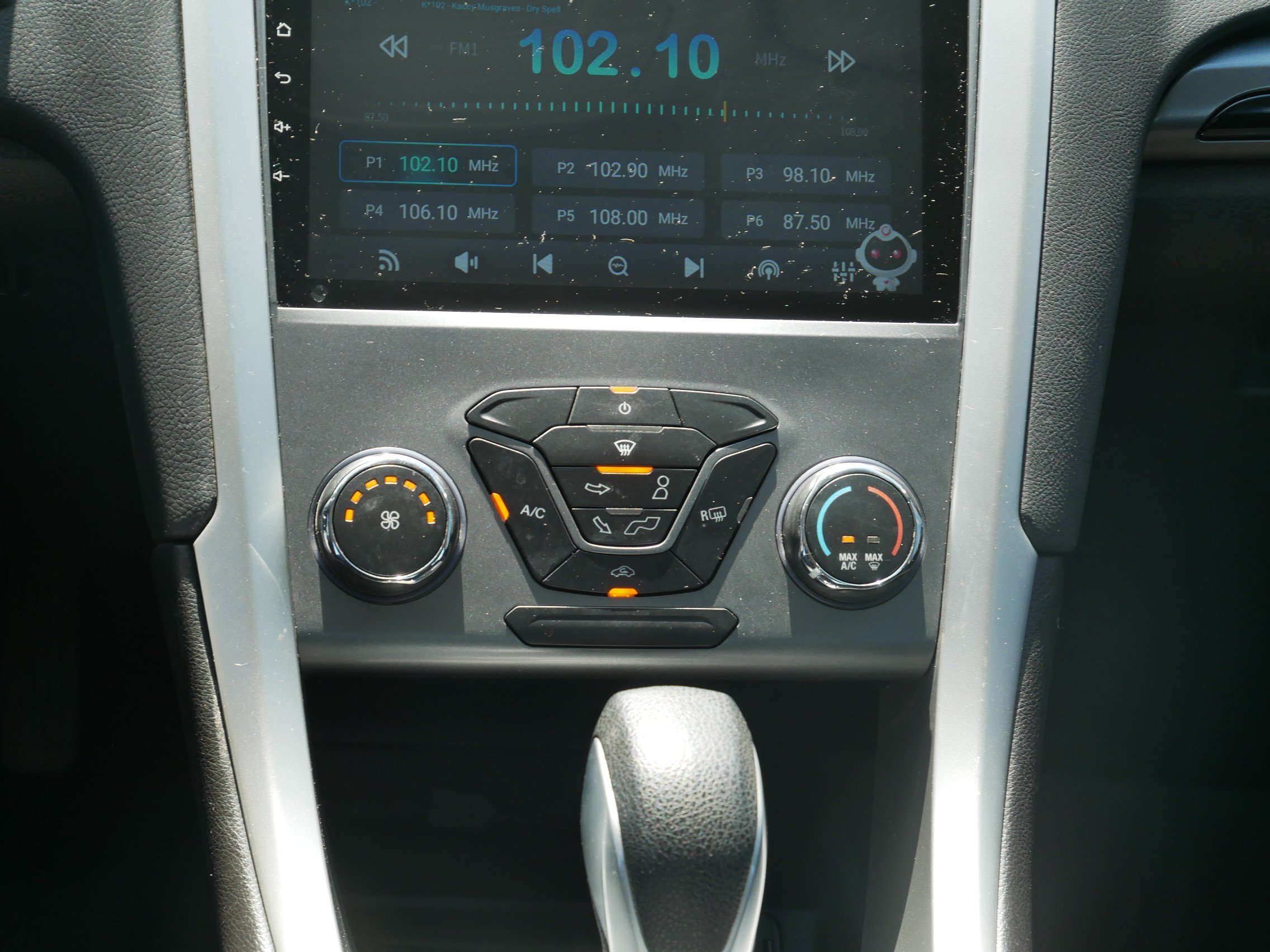 Used 2014 White Ford SE image 15
