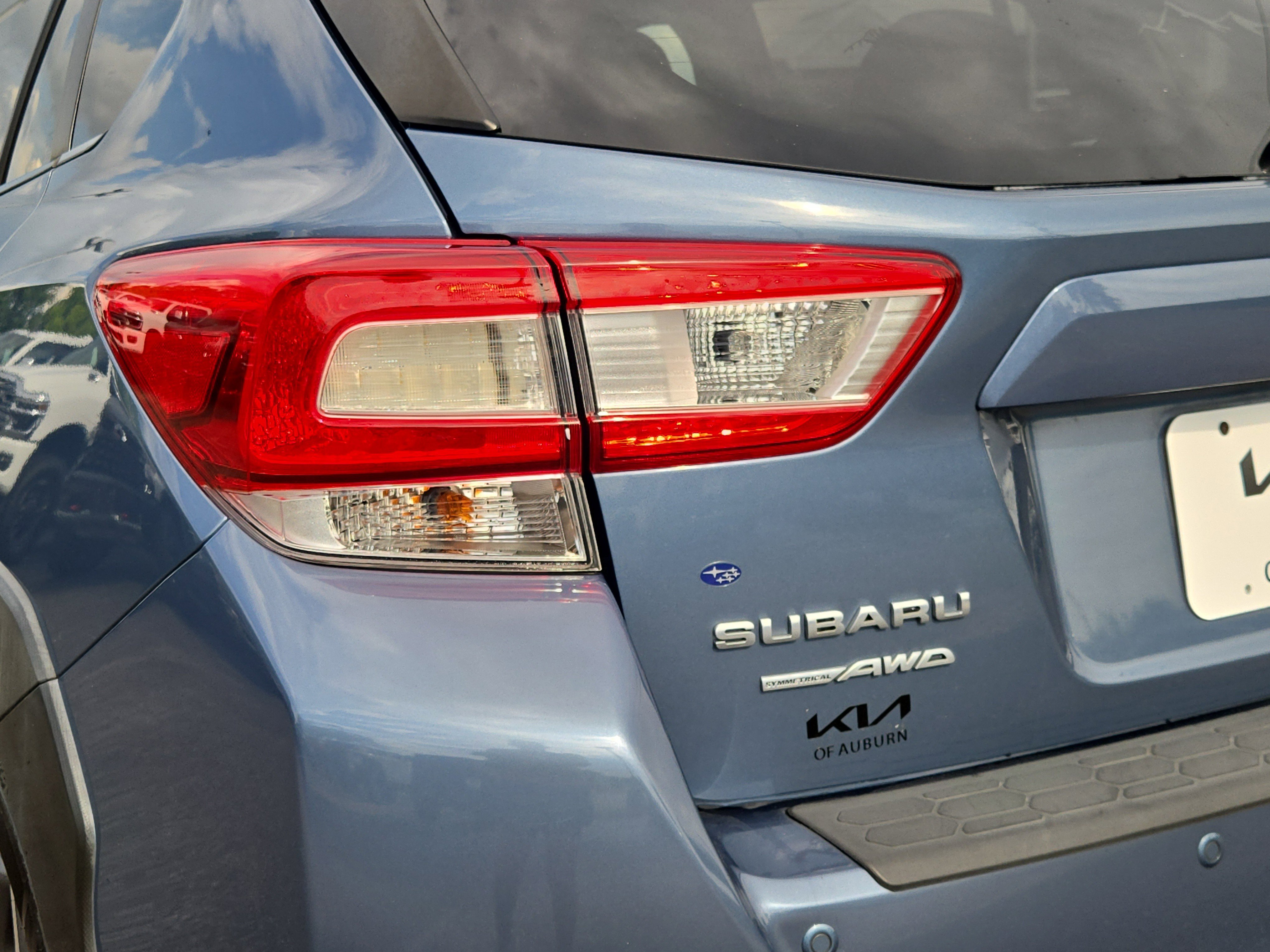 Used 2018 Blue Subaru Limited image 9