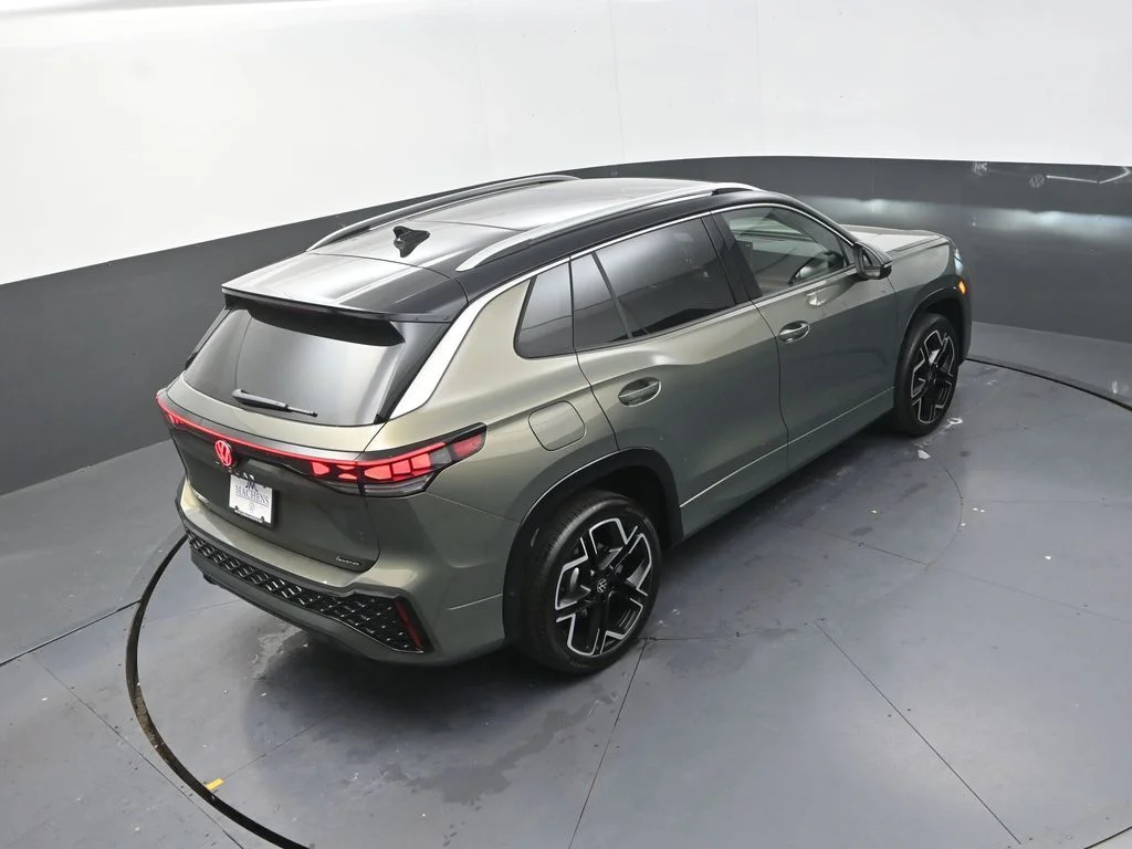 New 2026 Green Volkswagen 2.0T SEL R-Line image 20