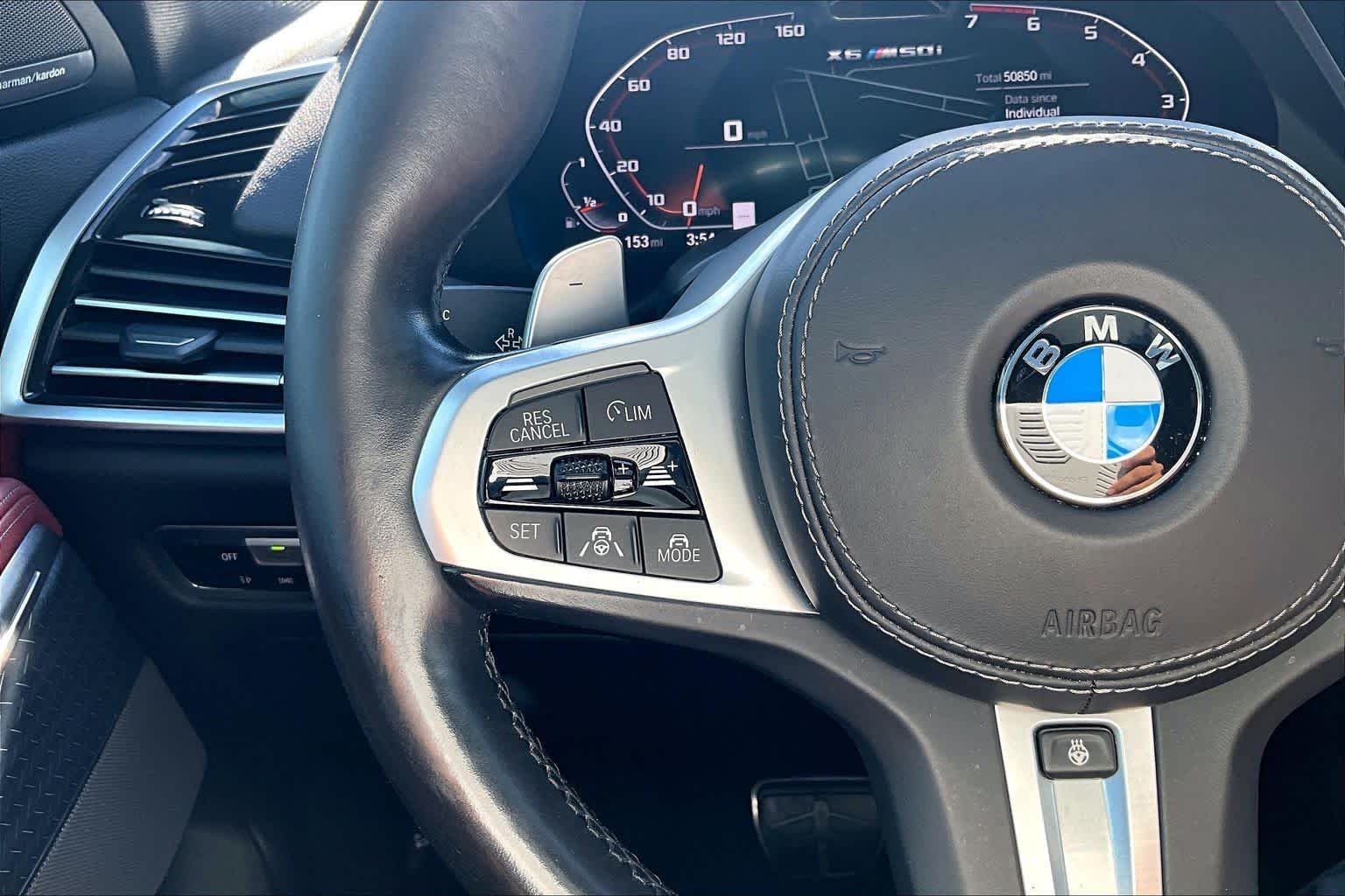 Used 2022 Tanzanite Blue II Metallic BMW M50i image 24