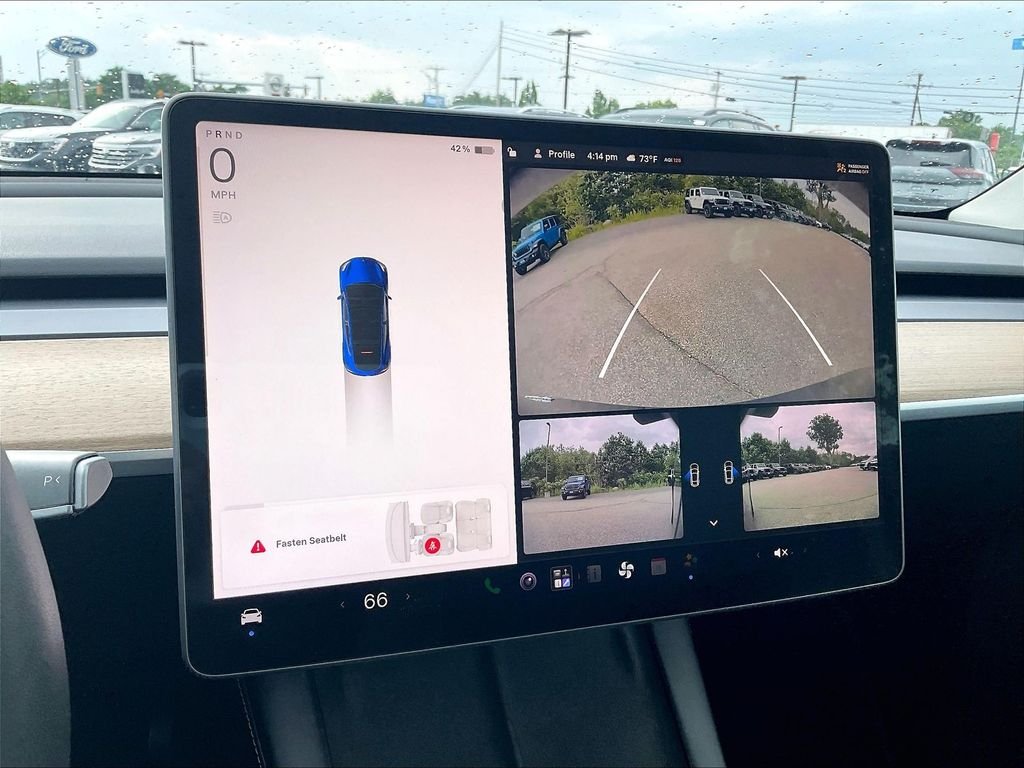 Used 2022 Deep Blue Metallic Tesla Long Range image 18
