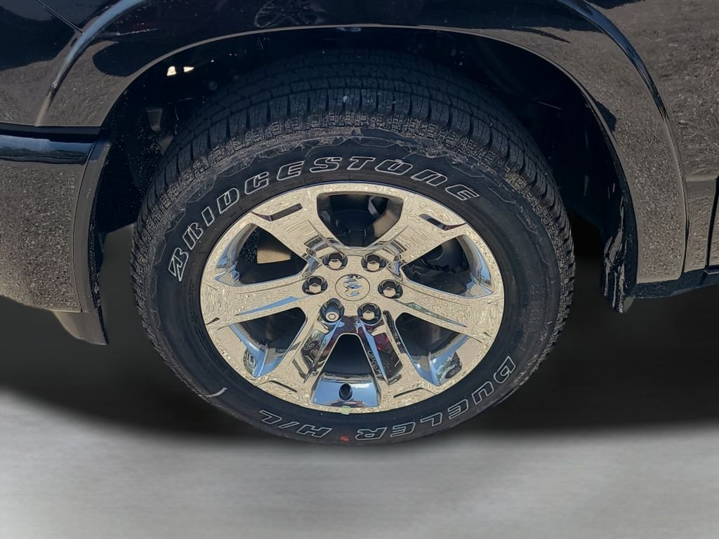 New 2026 Diamond Black Crystal Pearl-Coat Exterior Paint RAM Big Horn/Lone Star image 25