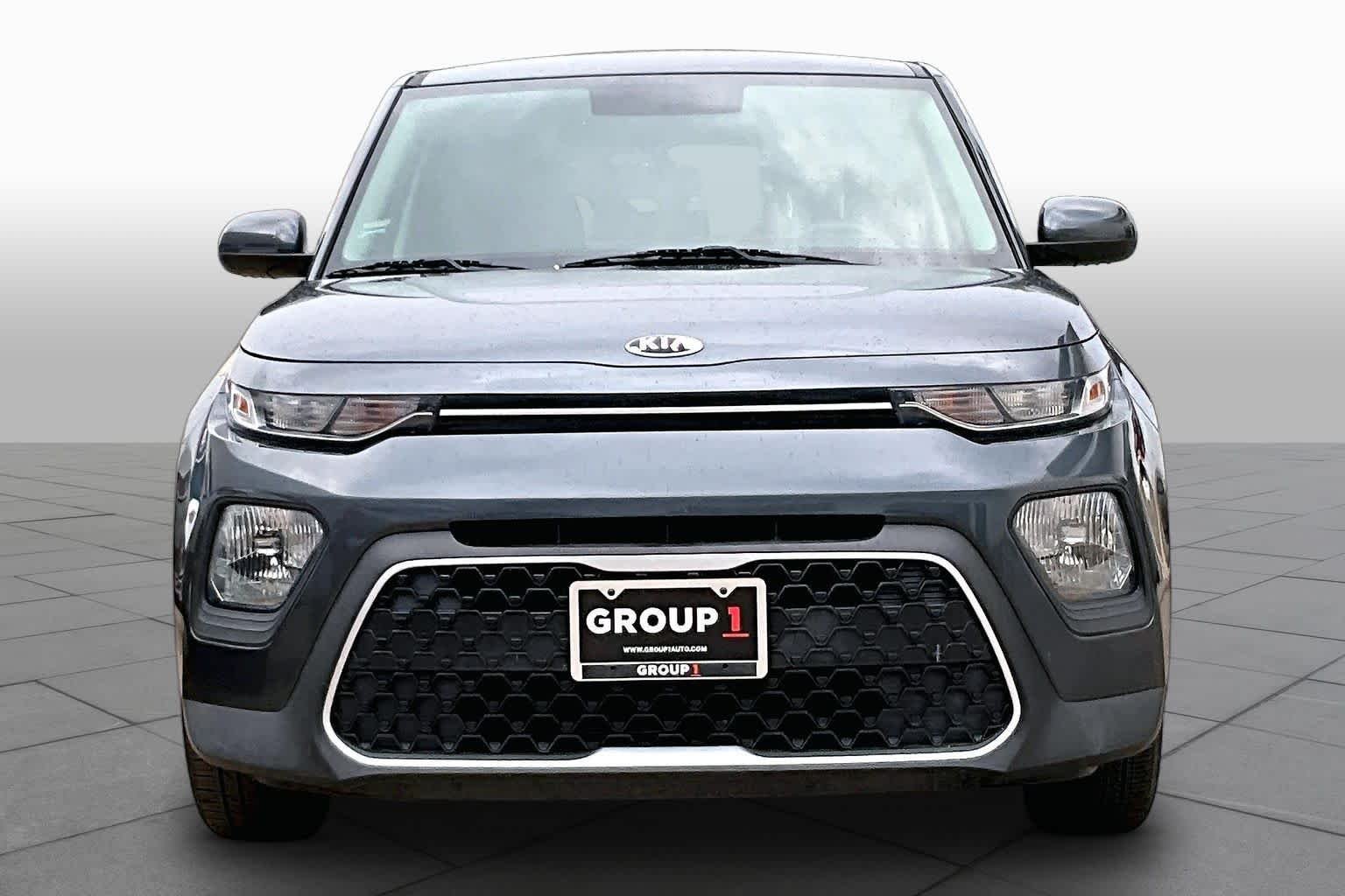 Used 2020 GREY Kia LX image 4