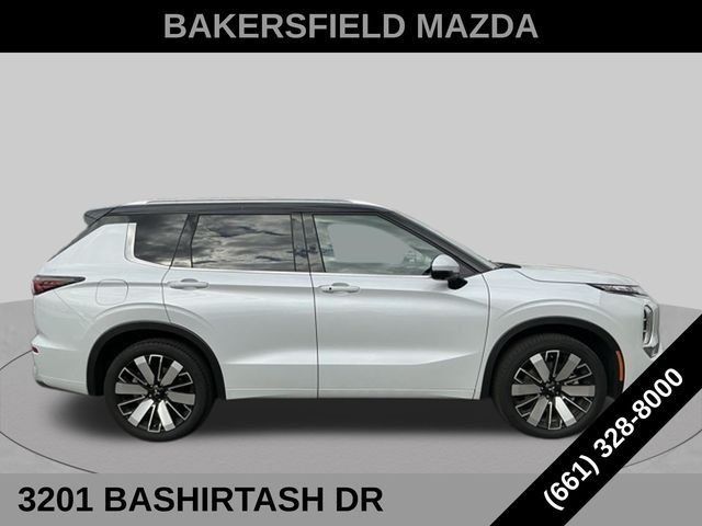 2025 Mitsubishi Outlander SEL - Photo 2