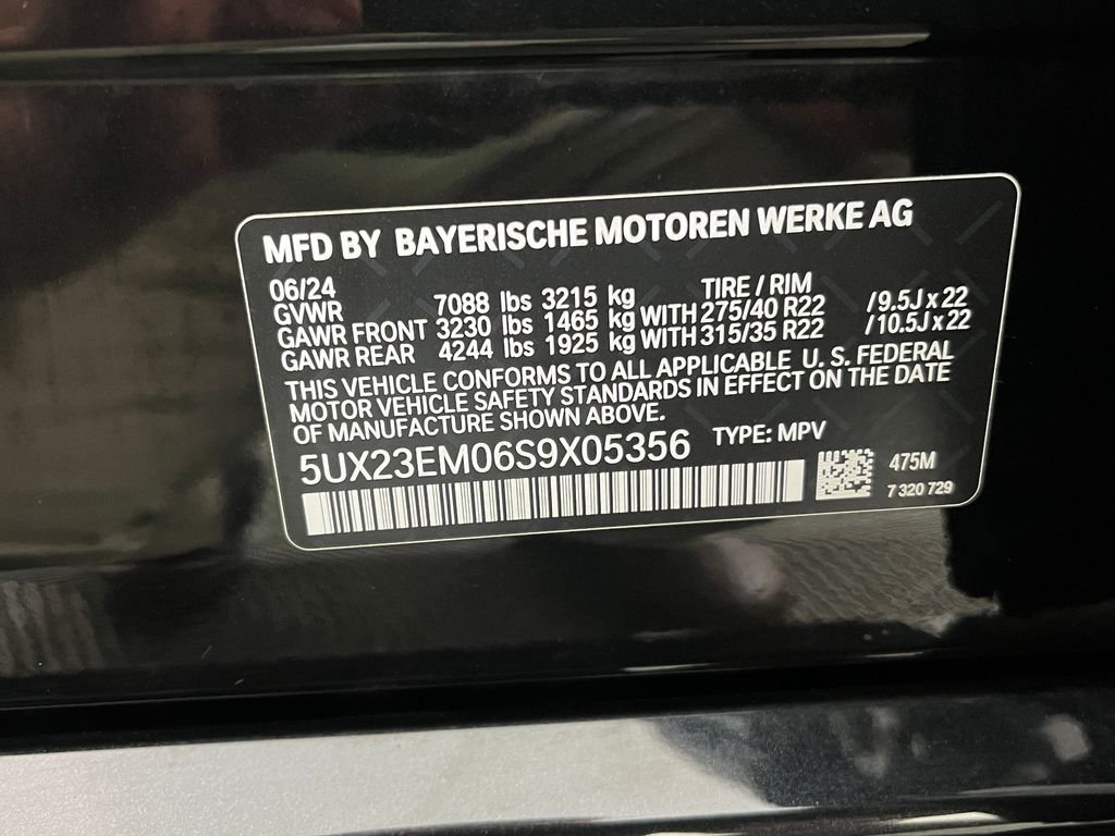 Used 2025 Black BMW xDrive40i image 30