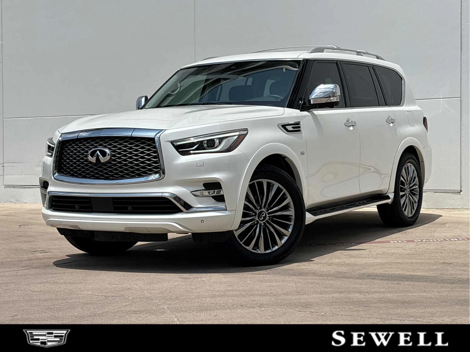 2018 INFINITI QX80 -'s photo