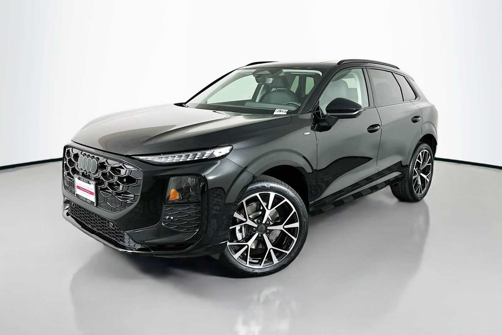 2026 Audi Q3 S line quattro's photo