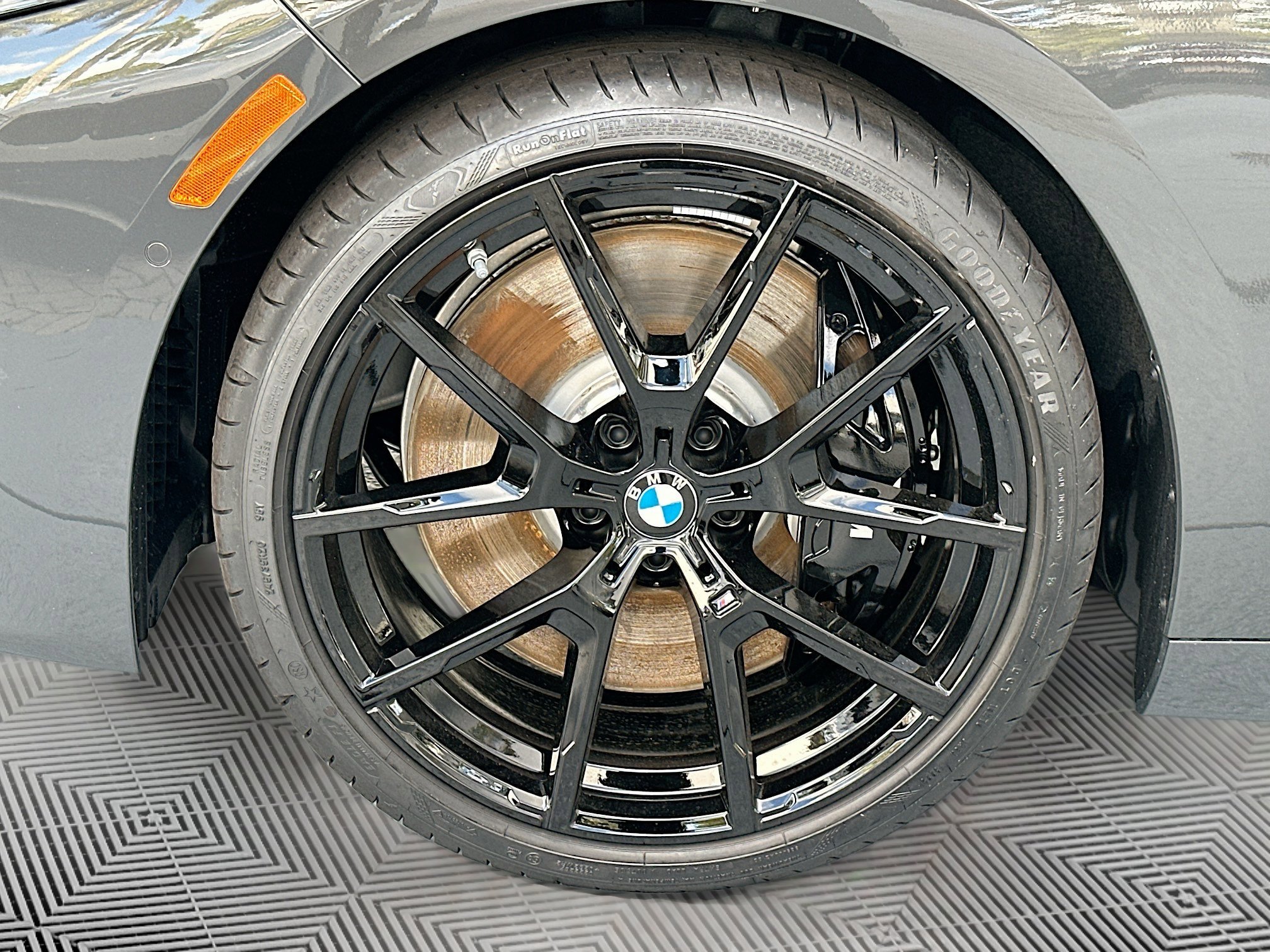 2026 BMW 8 Series 840i - Photo 26