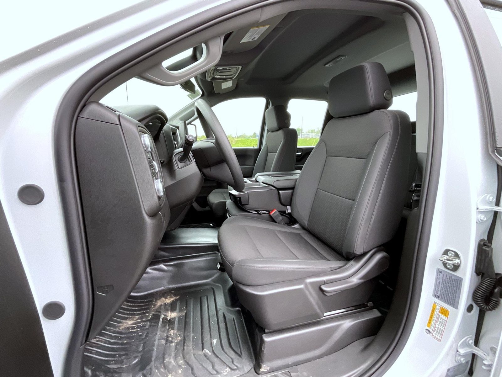 2026 GMC Sierra 2500HD Pro - Photo 10