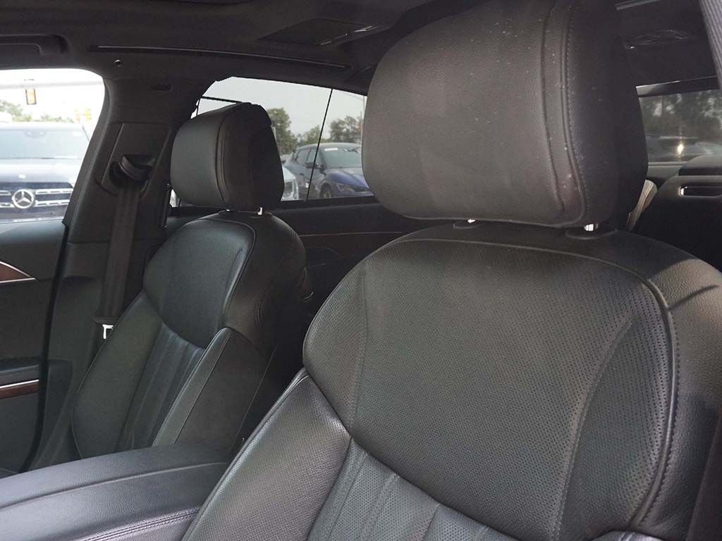 Used 2020 Black Audi 4.0 image 31
